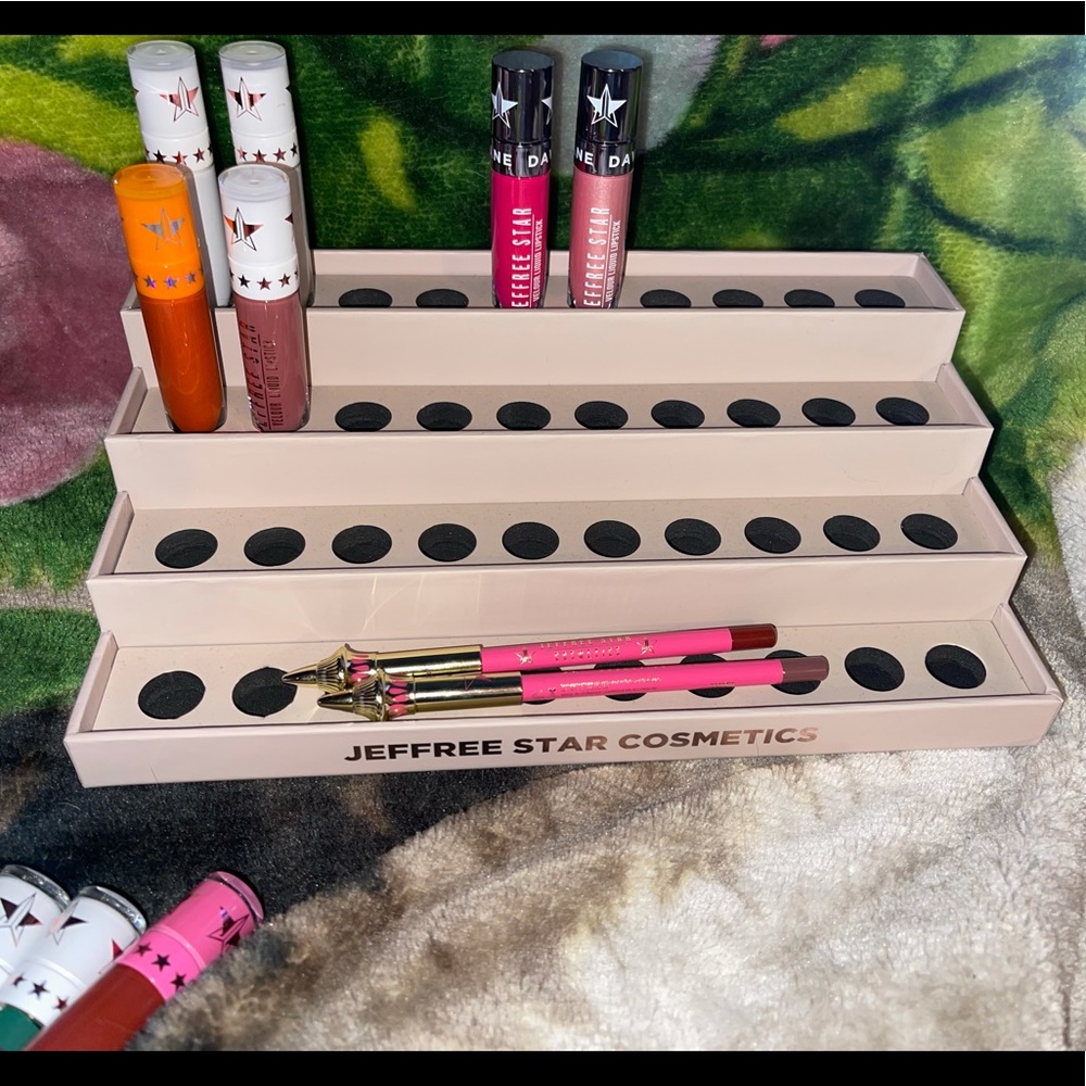 Jeffree star display
